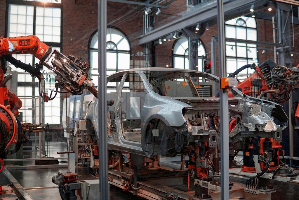 CEO Playbook H2 2025: Strategic Insights for U.S. Manufacturing & Industry – Estimatedstocks.com