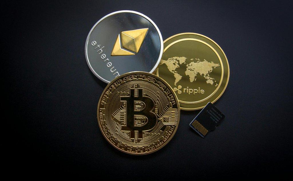 Understanding the World of Cryptocurrencies: Trust, Use Cases, and Risks